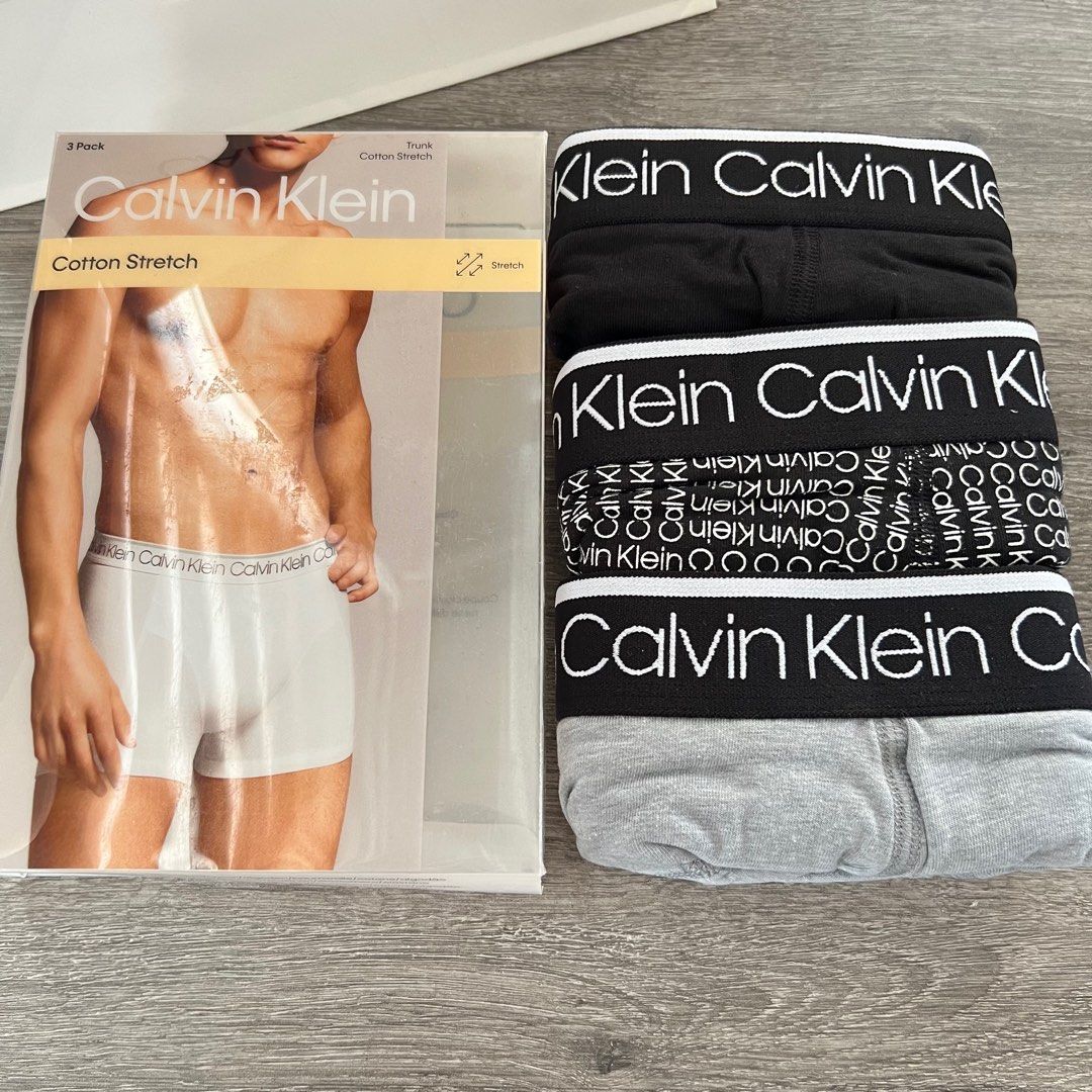 Original Calvin Klein Boxer Briefs Medium (Category: Underwear) located in Quezon City. Submitted by harolduy11 (Listing ID 1216759268, Image 2). Description: Original Calvin Klein trunks underwear medium. From CK Australia. .
