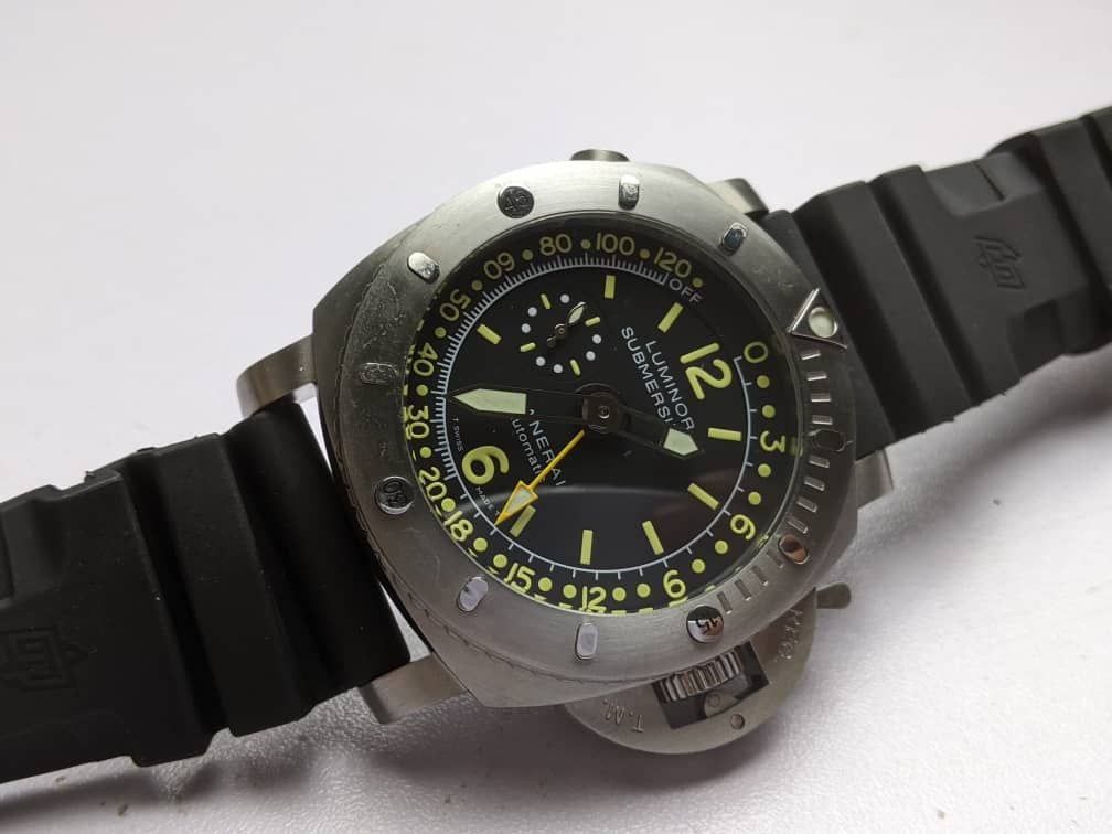 Panerai Submersible PAM193