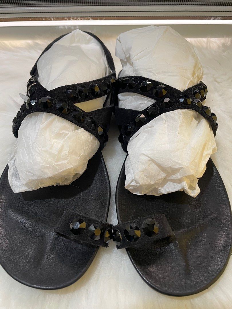 Pedro Garcia (Category: Sneakers & Footwear) located in Las Pinas. Submitted by celiae (Listing ID 1216833724, Image 2). Description: Pedro Garcia Made in Spain.