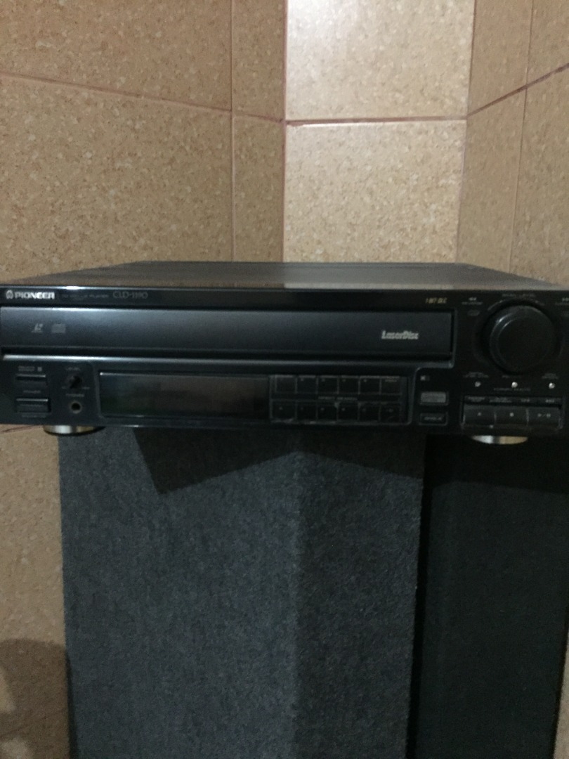 Pioneer Laser Disc Player Model CLD1190 (for parts or repair), Audio