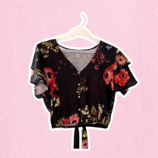 Pretty Black Floral Top