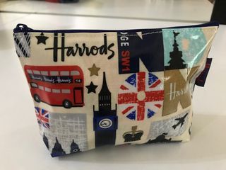 Ready stock: Harrods London pvc cotton flat pouch