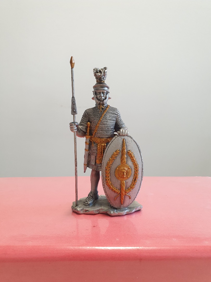 Roman with Shield, Hobbies & Toys, Memorabilia & Collectibles, Vintage ...