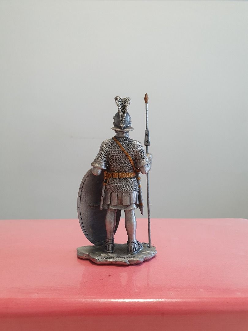 Roman with Shield, Hobbies & Toys, Memorabilia & Collectibles, Vintage ...