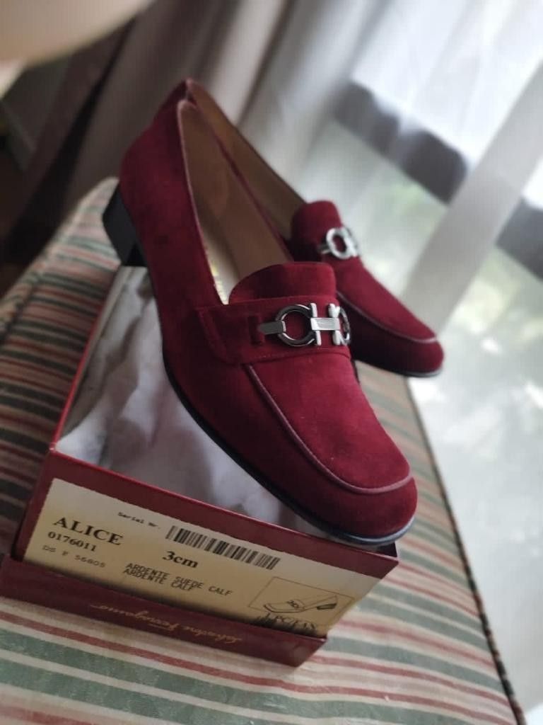 Red sale ferragamo loafers