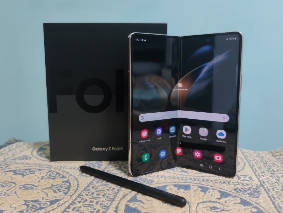 Samsung Z Fold 4 with Spen Fold Edition, Mobile Phones & Gadgets