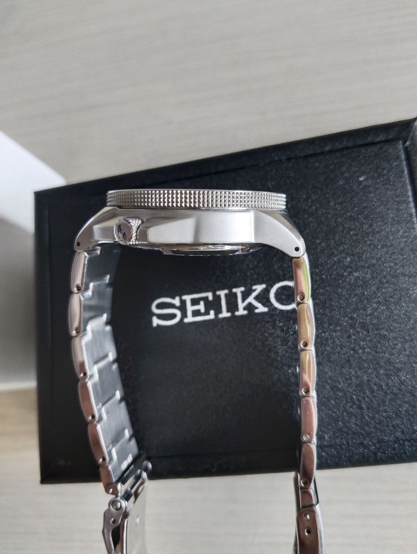 Seiko 5 Sports SKZ211 SKZ211K1 Atlas Land Shark Diver 200m Automatic ...