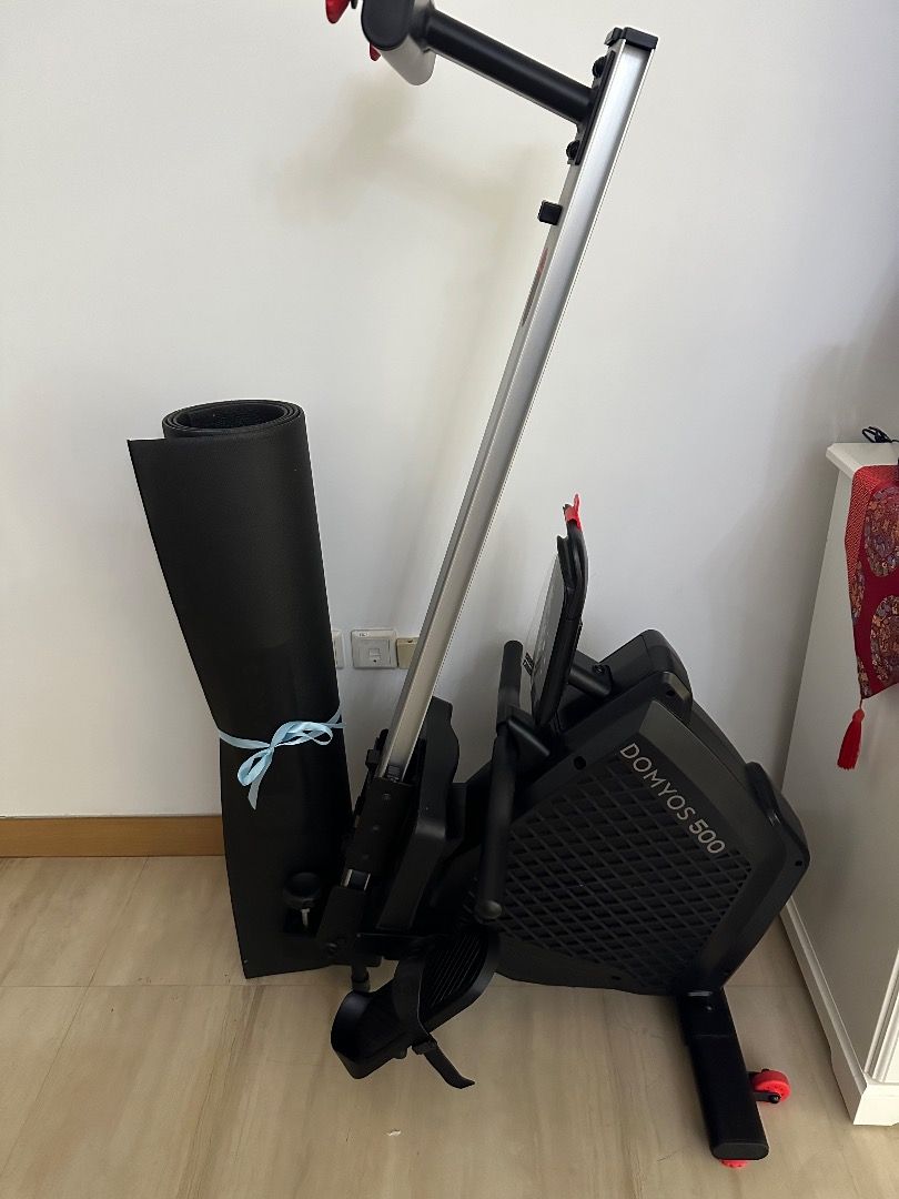 Self-powered rowing machine Domyos500, Sports Equipment, Exercise ...