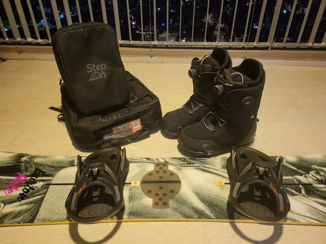 Selling cheap BURTON Snowboarding boots step on rare