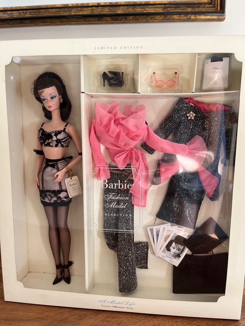 2002 Barbie Doll Silkstone NRFB A Model Life fashion model