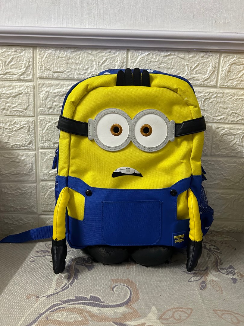 Smiggle X Minions Junior Bag, Babies & Kids, Babies & Kids Fashion