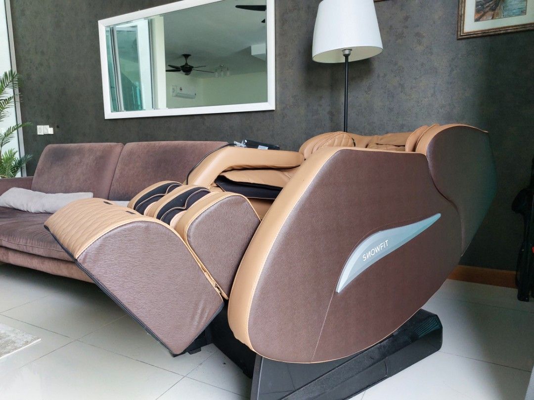 Snowfit Oasis Full Body Multi Functional Smart Massage Chair, Furniture