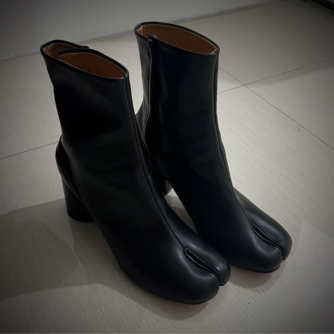 indoor tabi boots