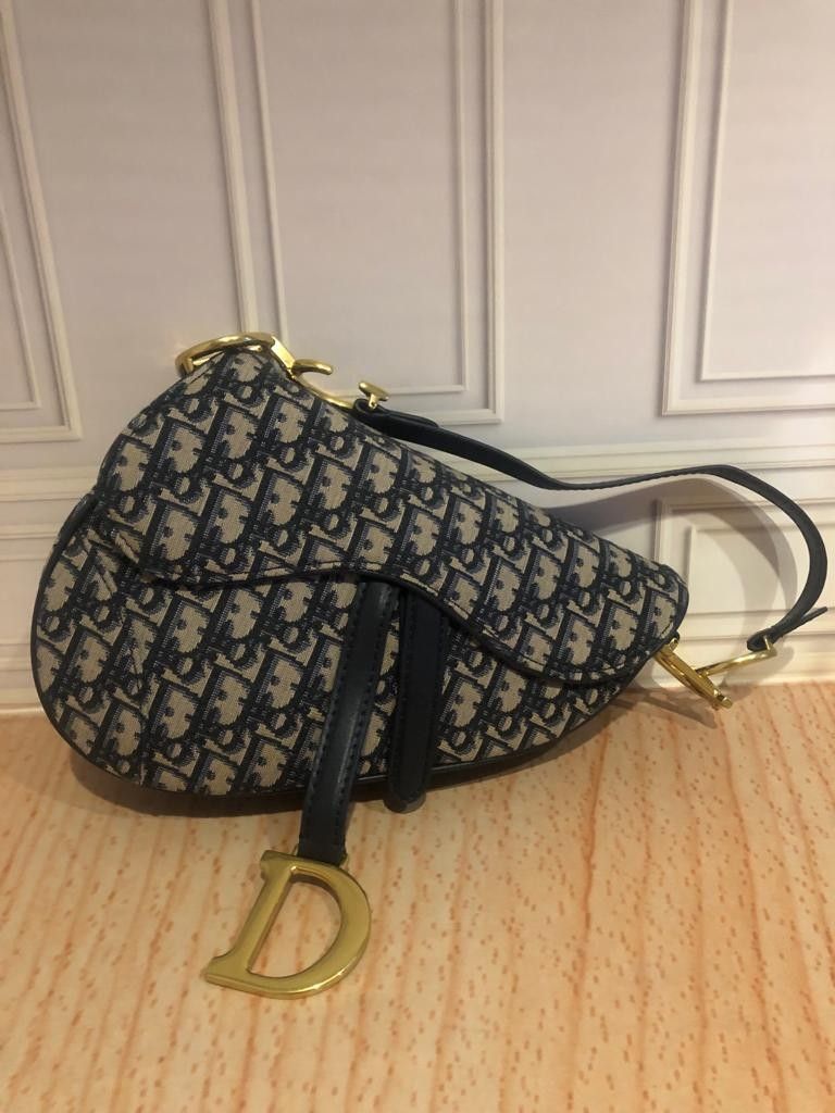 Dior shop saddle preloved