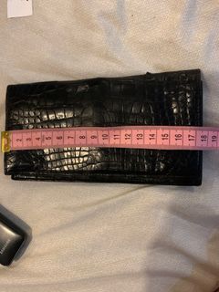 Thin leather long wallet