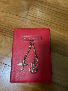 Victoria's Secret Women's Passport Cover