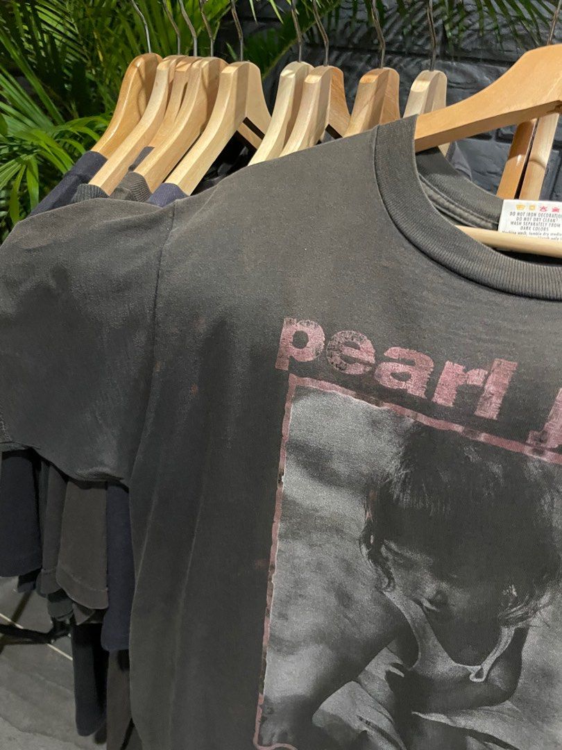 Vintage 1992 Pearl Jam Choices 'Prefer Crayons to Guns' T-Shirt – Grateful  Threads