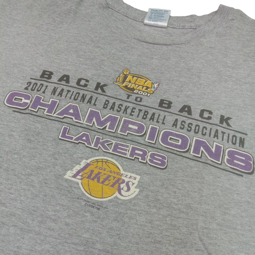 2001 Los Angeles Lakers Vintage Champion Kobe Collection Unisex T-Shirt -  Teeruto