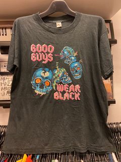 Vintage 70s Good Guys Wear Black shirt