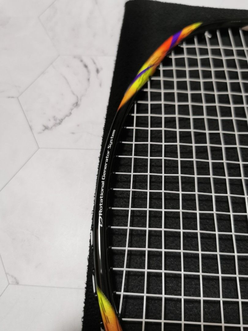 Yonex Astrox 5 FX Badminton Racket with Yonex BG66 String, Sports