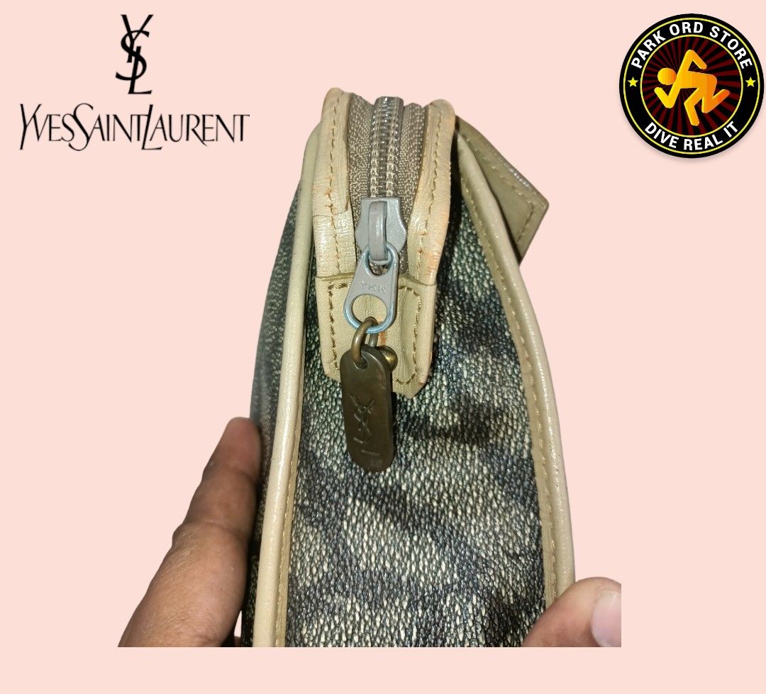 SALE YVES SAINT LAURENT GREY PRINTED CLUTCH BAG
