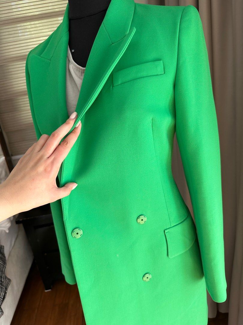 Zara green coat, Women's Fashion, Coats, Jackets and Outerwear on Carousell