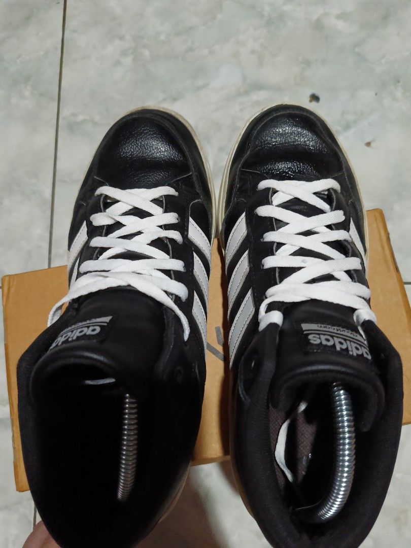 Adidas all court, Fesyen Pria, Sepatu , Sneakers di Carousell