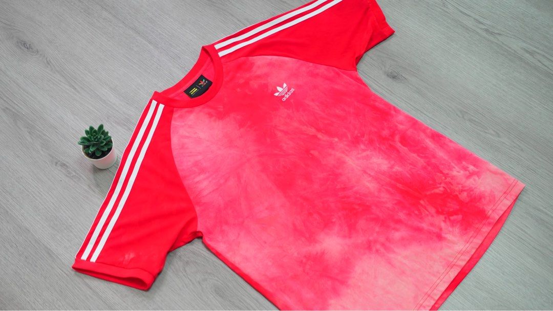 Adidas Originals x Pharrell Williams adidas T shirt Hu Holly CW9101 M