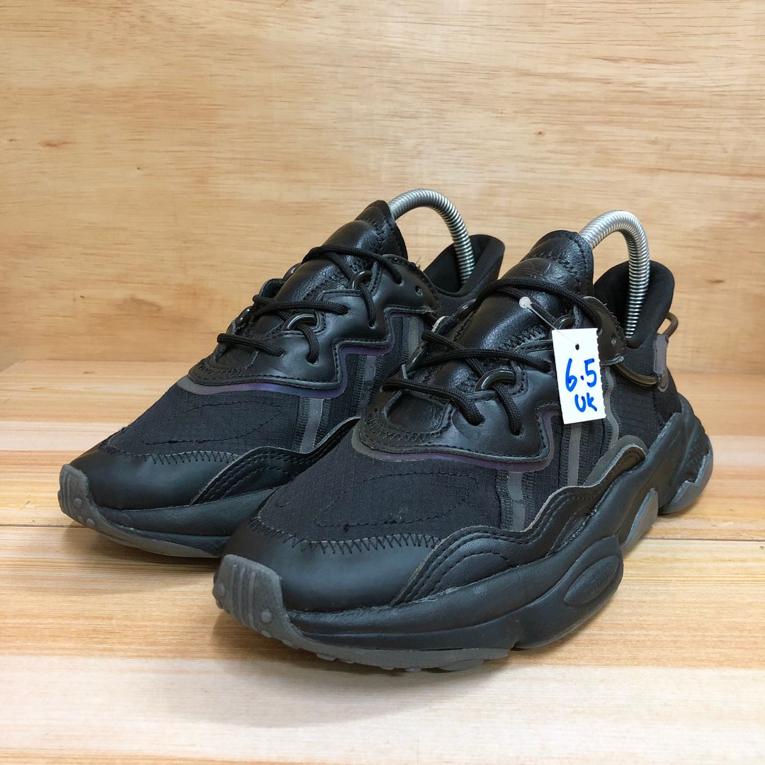 Adidas ozweego tech discount black