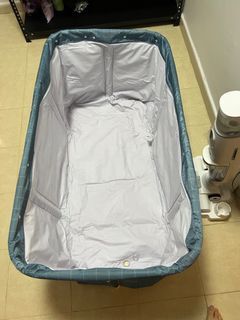 Adult size bathtub