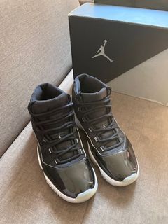 Air Jordan 11 Retro Size 9