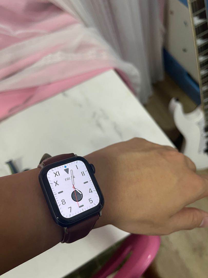 Cheapest apple hotsell watch series 5