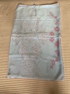 Ariani Shawl