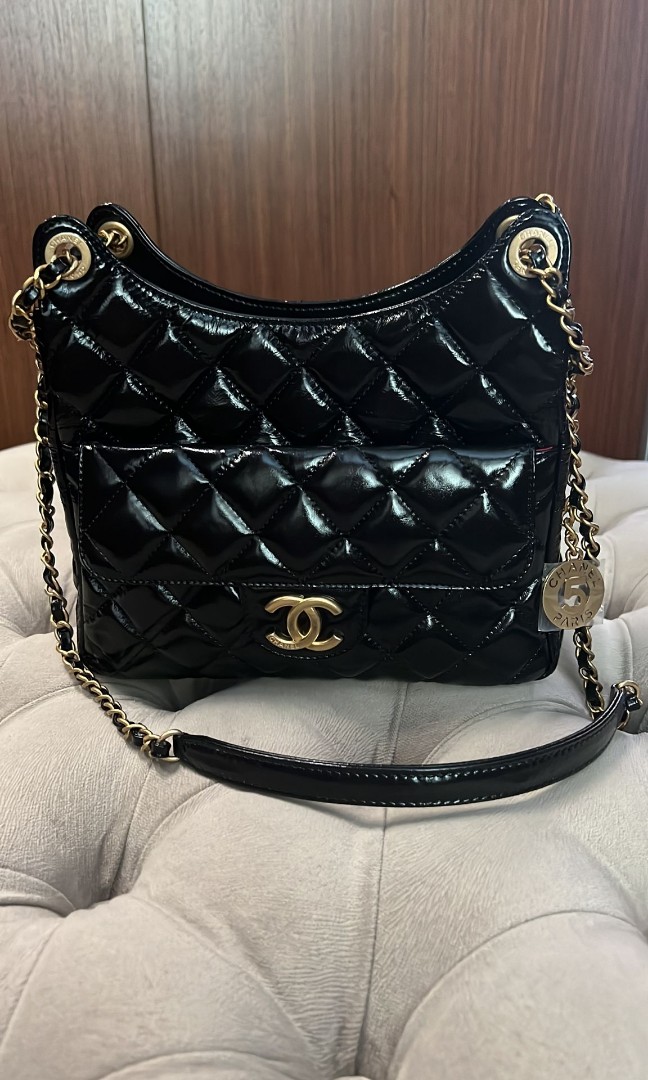 Authentic Medium size Brand new Chanel 23C Sac medium Hobo bag