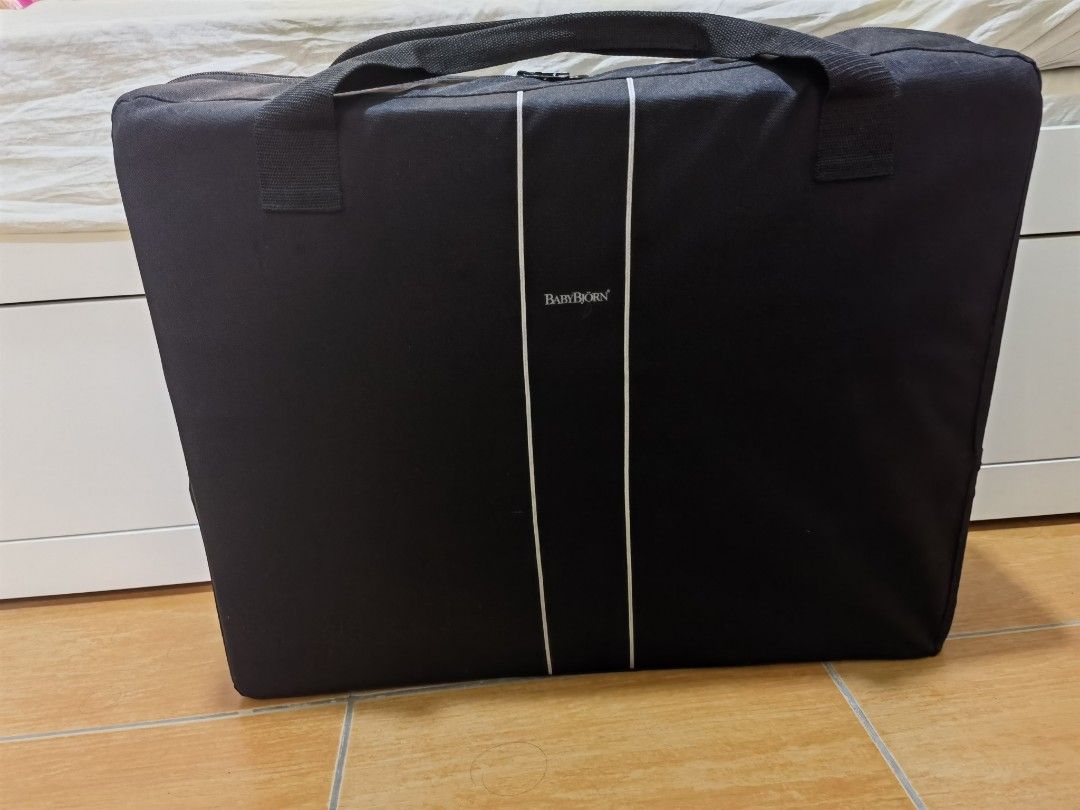 Baby bjorn travel discount cot second hand