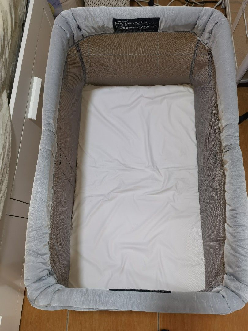 Babybjorn Travel Crib portacot travel cot Babies Kids Baby