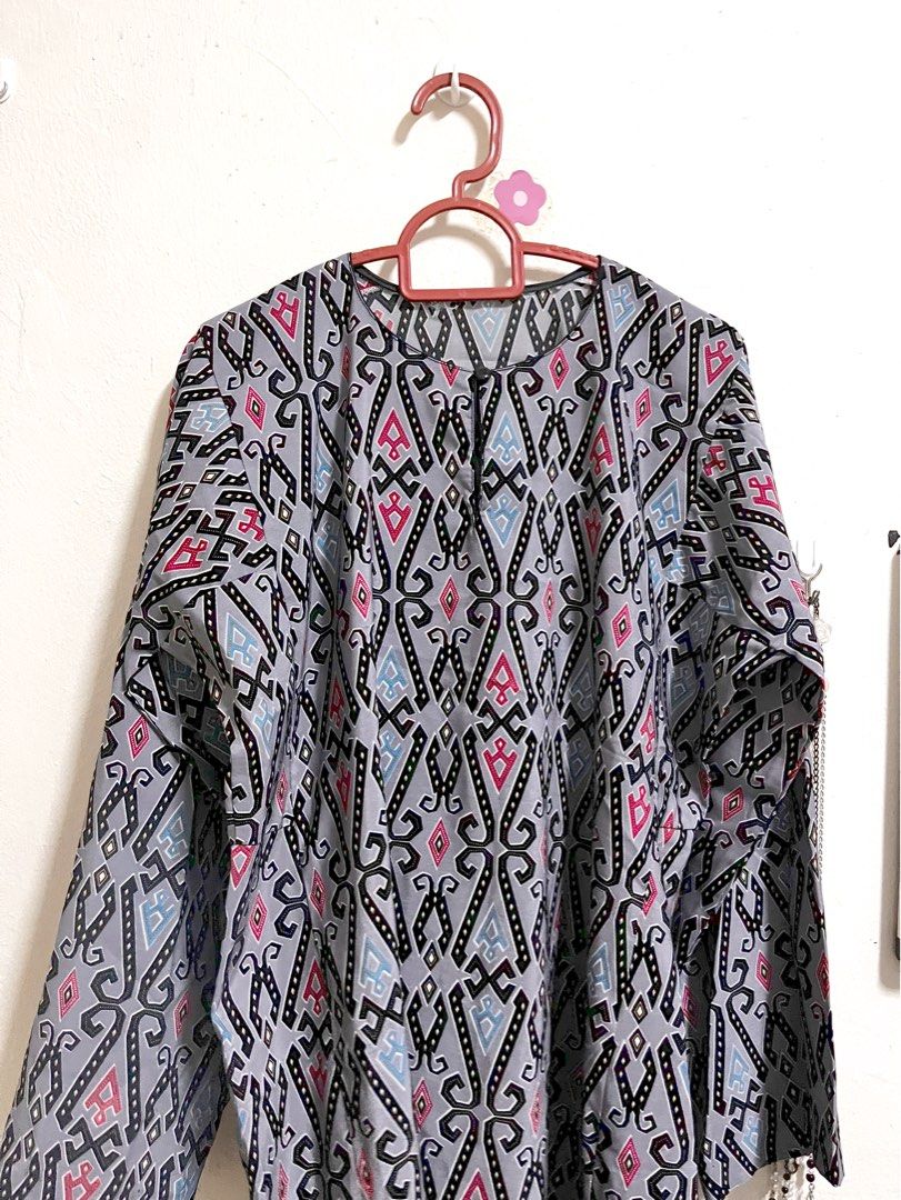 Baju Kurung Batik Sarawak Womens Fashion Dresses And Sets Traditional And Ethnic Wear On Carousell 