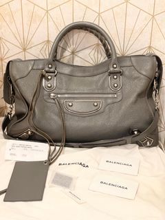 VGC Balenciaga Reg City Edge 38 SHW 2017