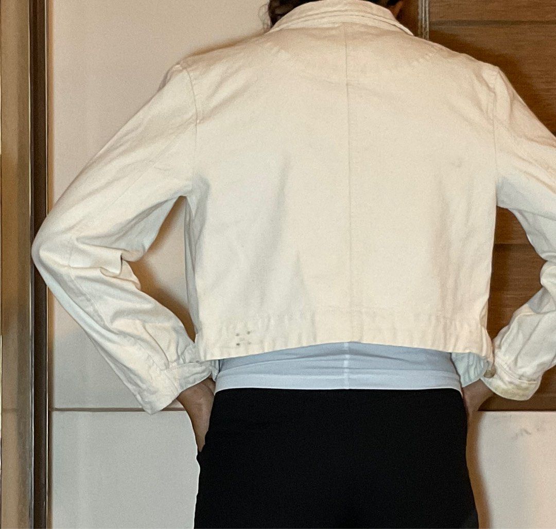 Beige denim jacket (Category: Coats, Jackets and Outerwear) located in Bacolod City. Submitted by waybeyondbasic (Listing ID 1216898970, Image 2). Description: Has discoloration flaws.