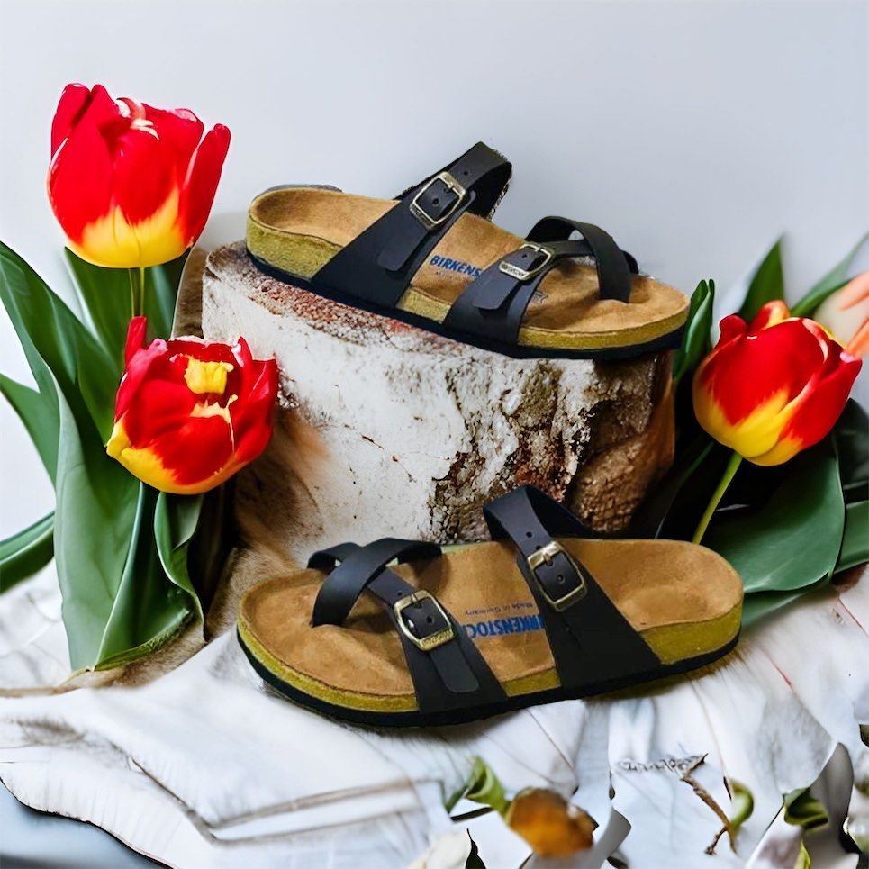Magic snake birkenstock top