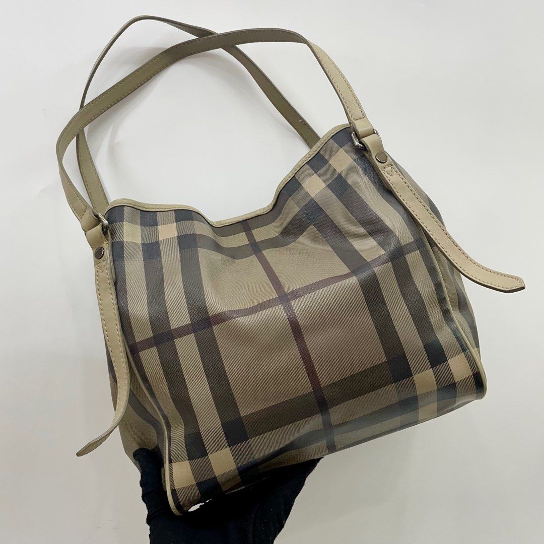 Burberry Speedy, Women's Fashion, Bags & Wallets, Purses & Pouches on  Carousell