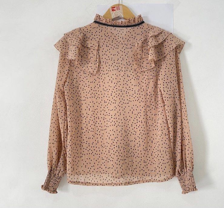 Chiffon ruffle blouse, Fesyen Wanita, Pakaian Wanita, Atasan di Carousell