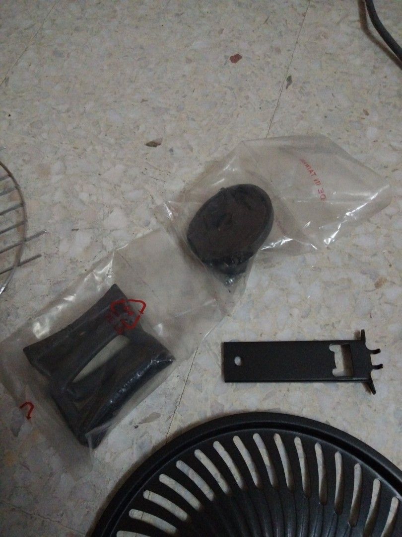 Convection Cooker/ Stovetop Grill (New), Furniture & Home Living