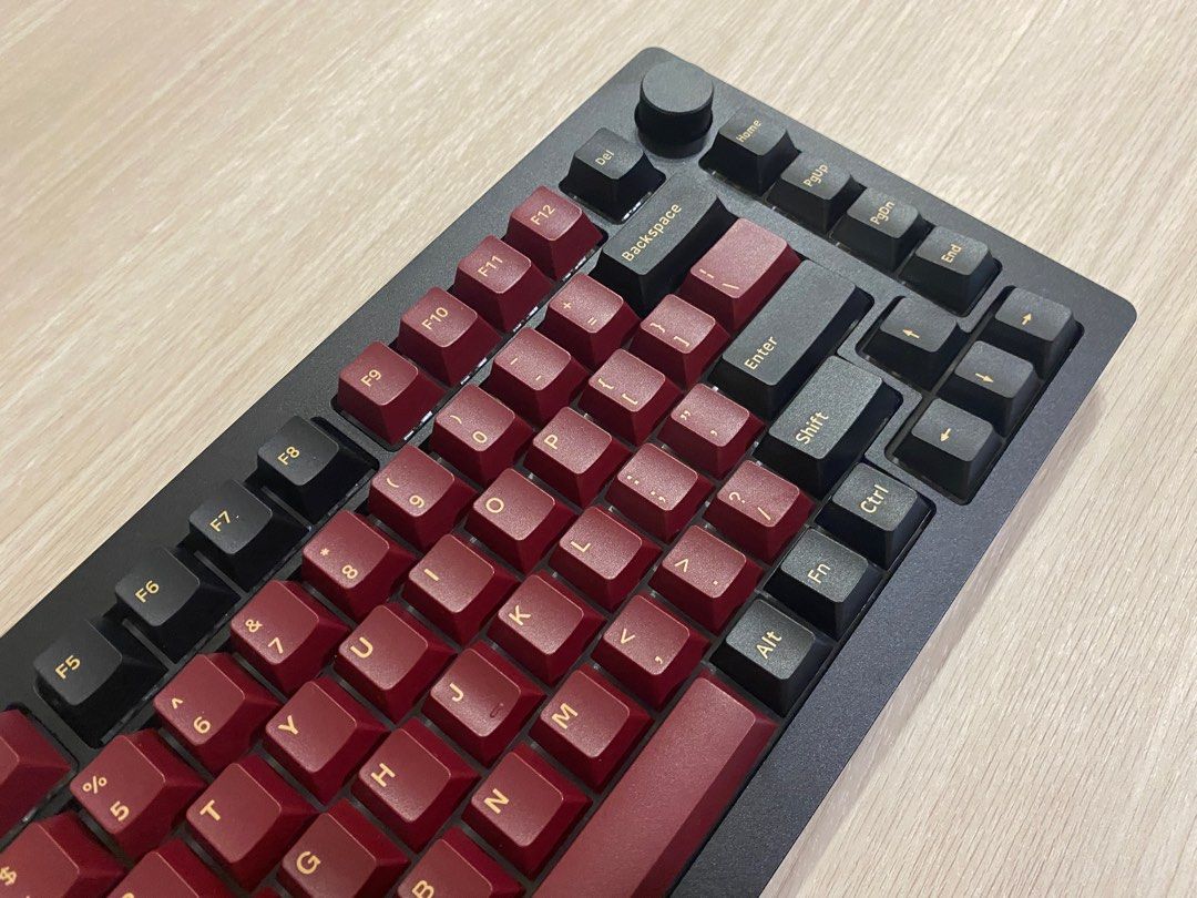 Creamy Tactiles modded custom mechanical keyboard, Computers & Tech