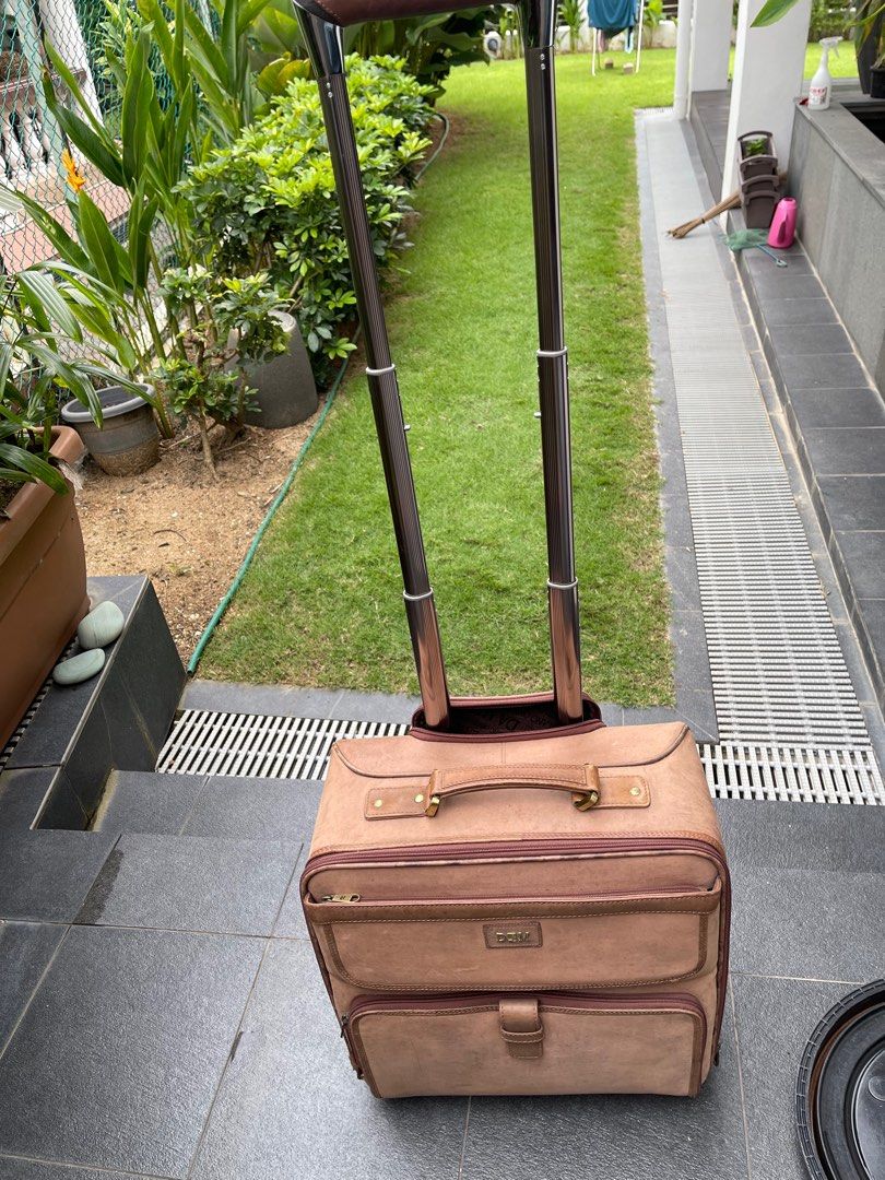 Da milano store trolley bags