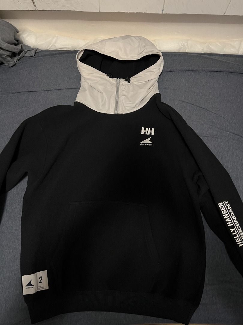 DESCENDANT × HELLY HANSEN-