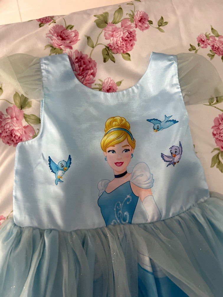H&m top cinderella dress