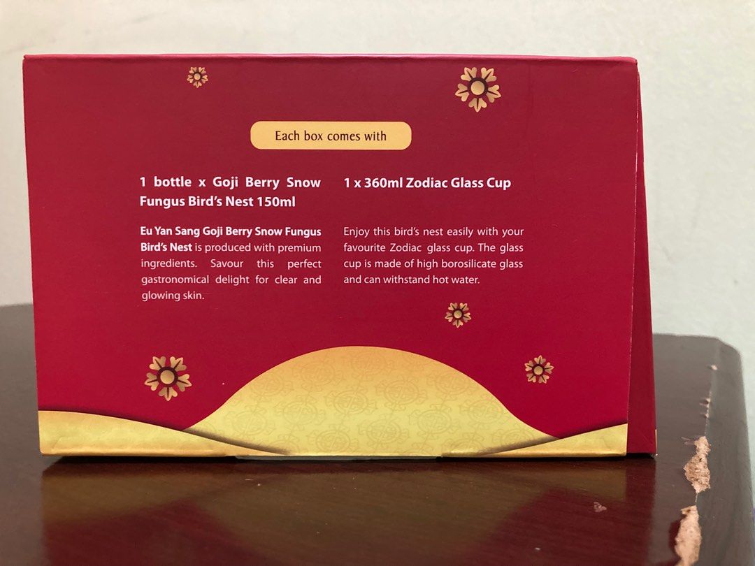 Eu Yan Sang Goji Berry Snow Fungus Bird Nest with Zodiac Rabbit Glass