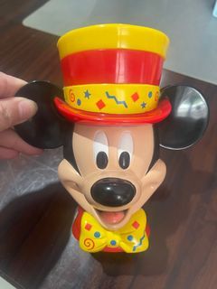 Gelas Mickey Mouse