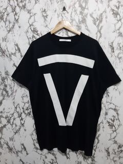 Givenchy Applique Detail tee